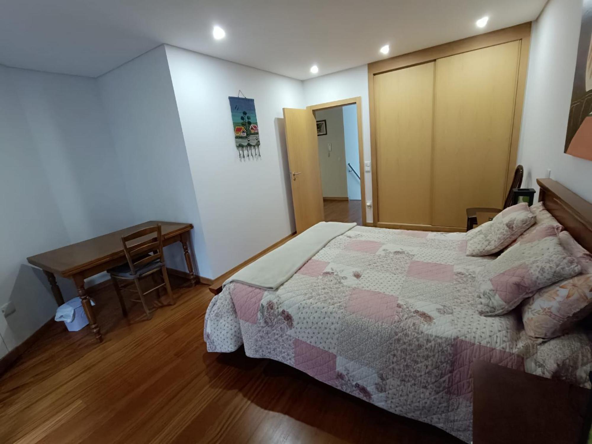 Private Bathroom Room Shared Kitchen بورتو المظهر الخارجي الصورة